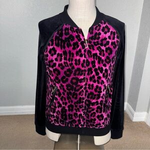 Juicy Couture Pink and Black Leopard Print Velour
Jacket medium